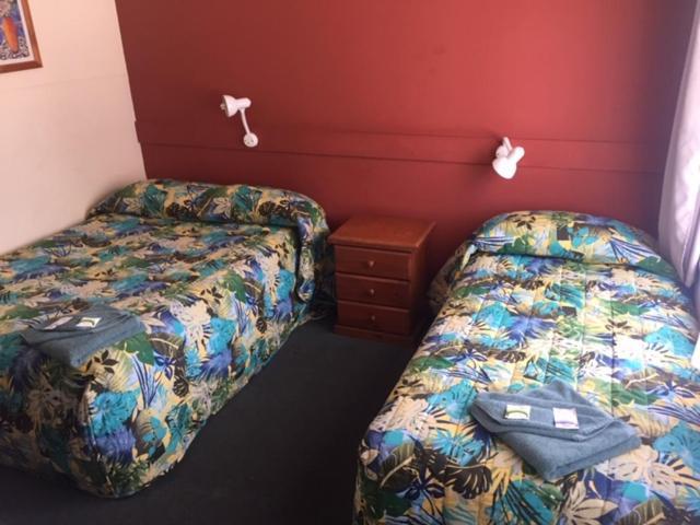 Governors Hill Motel 골번 외부 사진