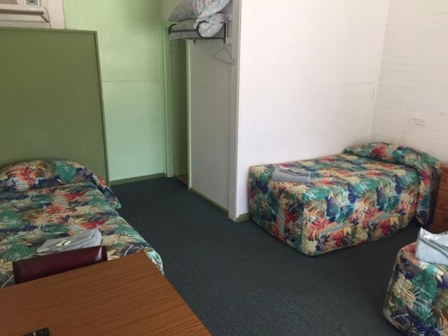 Governors Hill Motel 골번 외부 사진